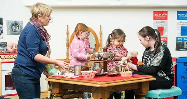 children-services-teaparty