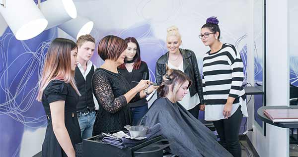 hair-beauty-hair-salon-class