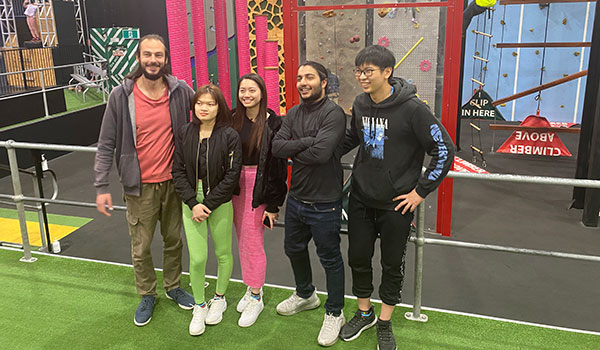 International-students-Bounce