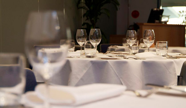 graduates-restaurant